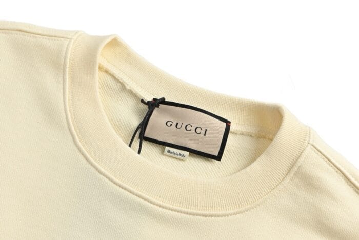 Gucci New Embroidered Logo Round Neck Sweatshirt - Image 4